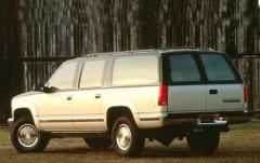 1996 Chevrolet Suburban exterior