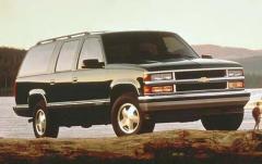 1998 Chevrolet Suburban exterior