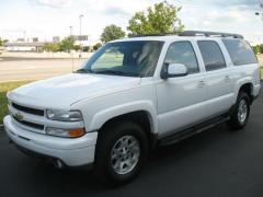 2003 Chevrolet Suburban Photo 18