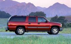 2003 Chevrolet Suburban exterior
