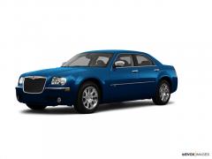 2010 Chrysler 300 Photo 1