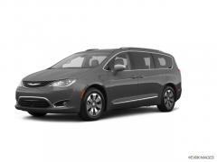 2017 Chrysler Pacifica Hybrid Photo 1