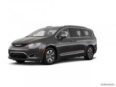 2018 Chrysler Pacifica Hybrid Photo 1