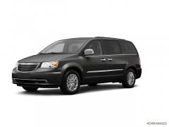 2013 Chrysler Town & Country Photo 1