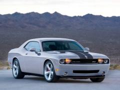 2012 Dodge Challenger Photo 2