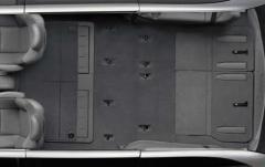 2005 Dodge Grand Caravan interior