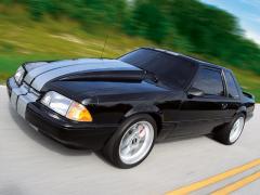 1992 Ford Mustang Photo 3