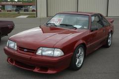 1992 Ford Mustang Photo 4