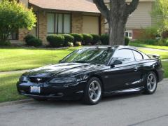 1998 Ford Mustang Photo 2