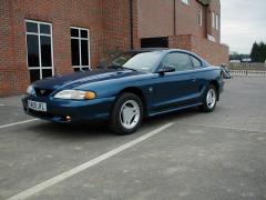 1998 Ford Mustang Photo 3
