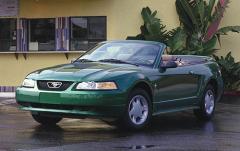 1999 Ford Mustang exterior