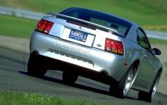 2001 Ford Mustang exterior