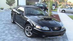 2002 Ford Mustang Photo 5