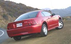 2002 Ford Mustang exterior