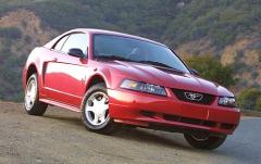 2002 Ford Mustang exterior
