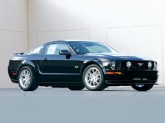 2005 Ford Mustang Photo 1