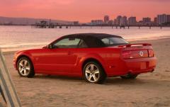 2006 Ford Mustang exterior