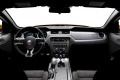 2013 Ford Mustang interior