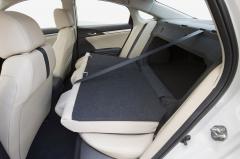 2016 Honda Civic interior