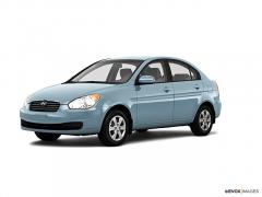 2010 Hyundai Accent Photo 1