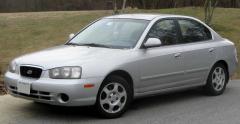 2000 Hyundai Elantra Photo 1