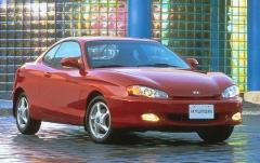 1997 Hyundai Tiburon exterior