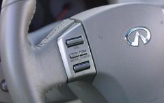 2004 Infiniti G35 interior