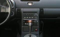 2004 Infiniti G35 interior