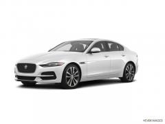 2020 Jaguar XE Photo 1