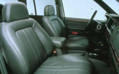 1997 Jeep Grand Cherokee interior