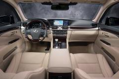 2014 Lexus LS 460 interior