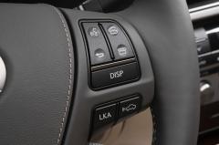2016 Lexus LS 460 interior