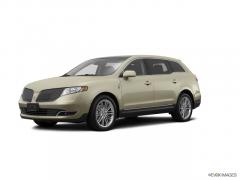 2015 Lincoln MKT Photo 1