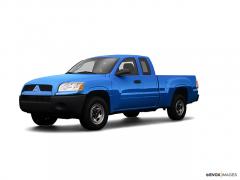 2008 Mitsubishi Raider Photo 1