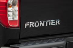 2016 Nissan Frontier exterior