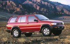1998 Nissan Pathfinder exterior