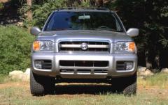 2002 Nissan Pathfinder exterior