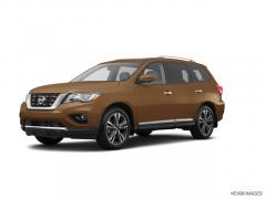 2017 Nissan Pathfinder Photo 1