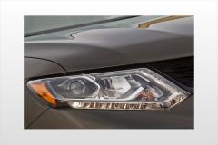 2016 Nissan Rogue exterior