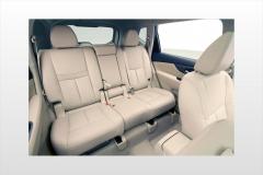 2016 Nissan Rogue interior