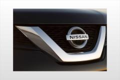 2016 Nissan Rogue exterior