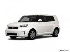 2010 Scion xB Photo 1