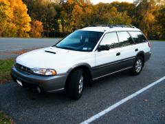 1999 Subaru Legacy Photo 1