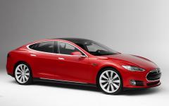 2013 Tesla Model S Photo 3