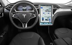 2013 Tesla Model S Photo 4