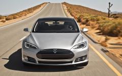 2013 Tesla Model S Photo 7