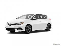 2017 Toyota Corolla iM Photo 1