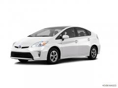 2013 Toyota Prius Photo 1