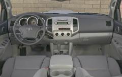 2005 Toyota Tacoma interior