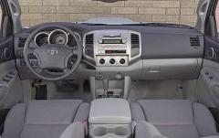 2008 Toyota Tacoma interior